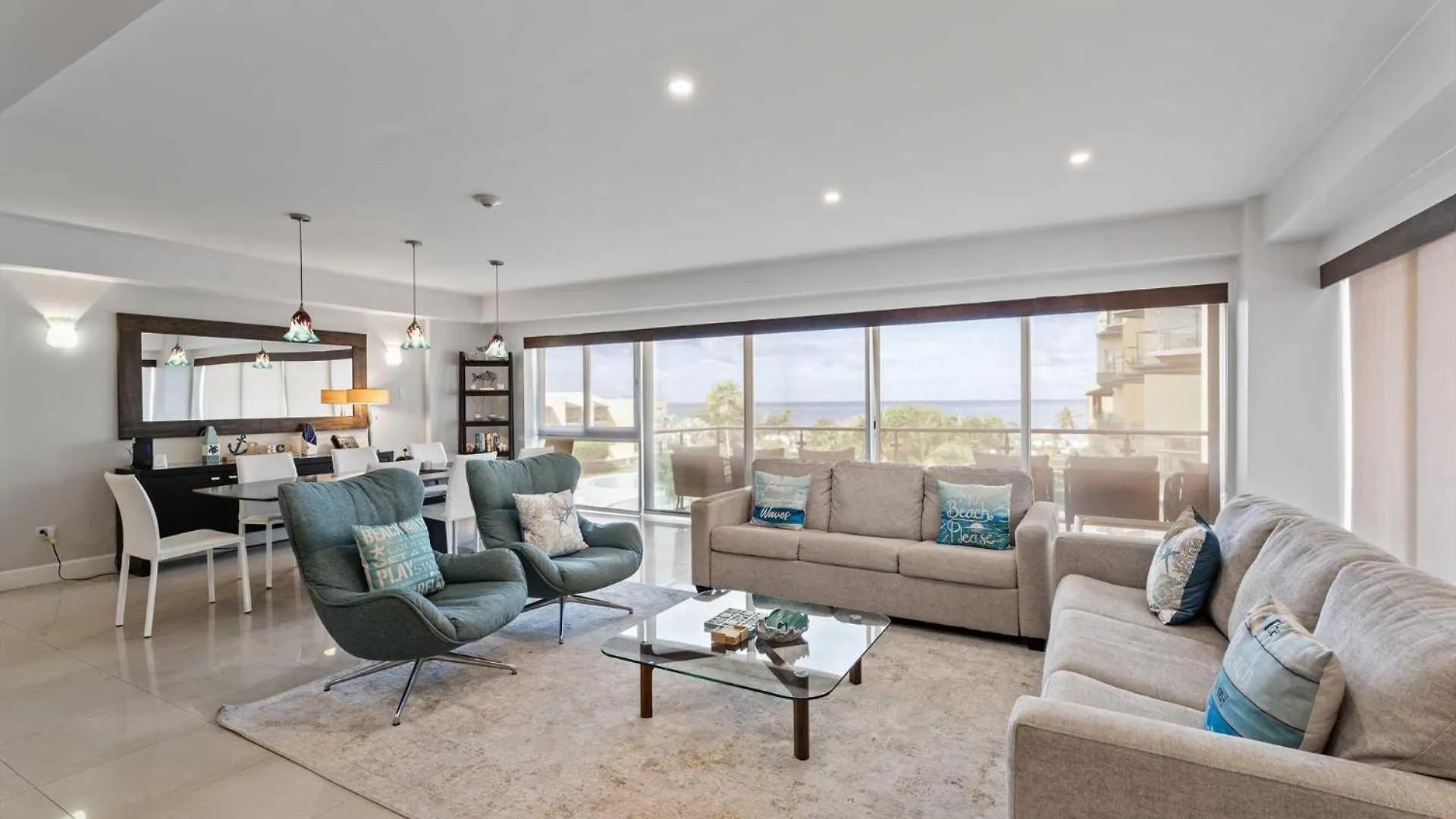 Beachfront - Aqua Vista 3Br Condo - A347 Palm Beach