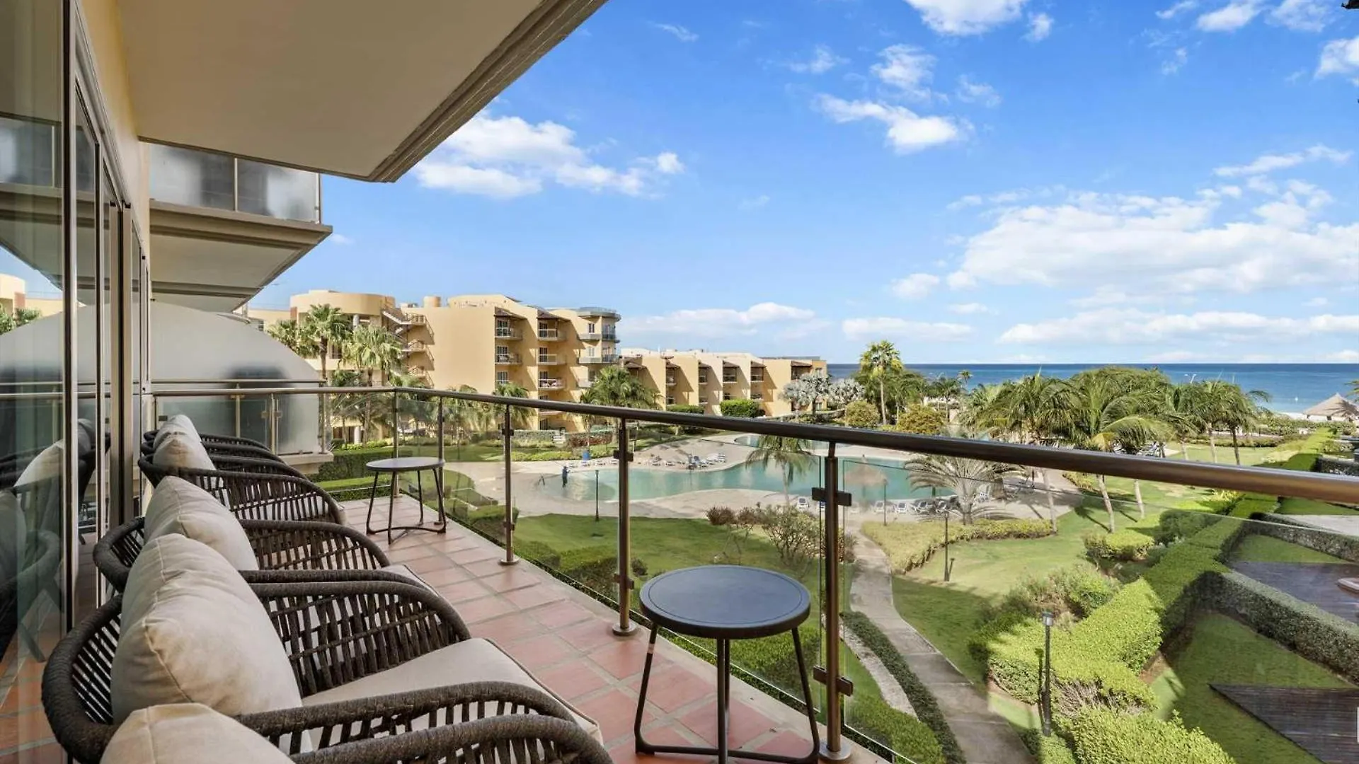 Holiday home Beachfront - Aqua Vista 3Br Condo - A347 Palm Beach